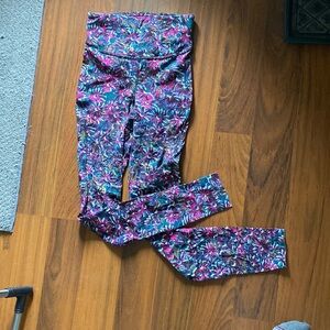 Lululemon size 2 patterned legging